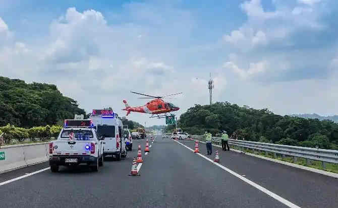 新县高速公路汽车救援案例